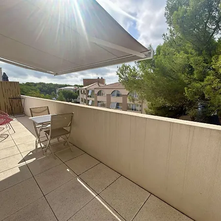 Climatisé Avec Terrasse - 2 Pers. * Balaruc-les-Bains